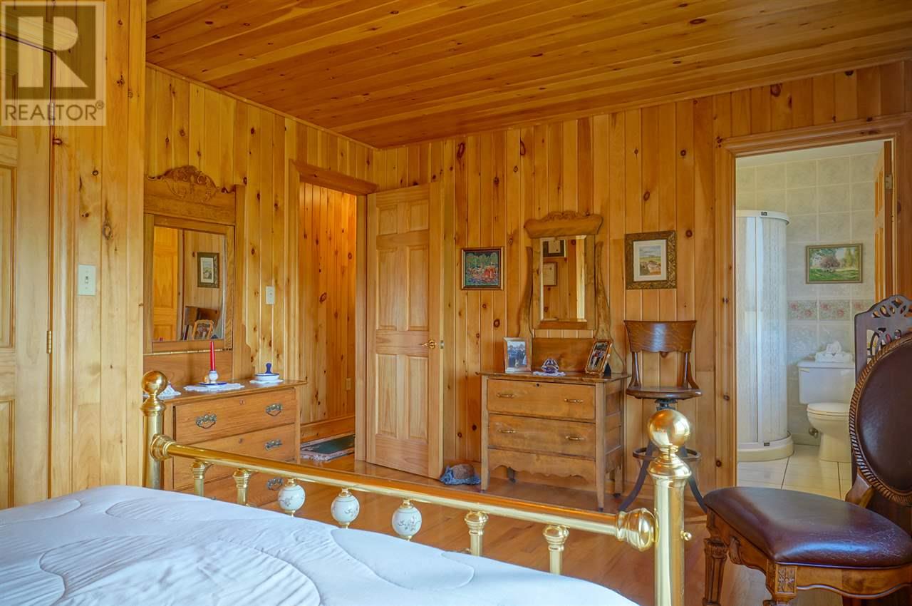 117 Grand Pere Point Rd House 出售