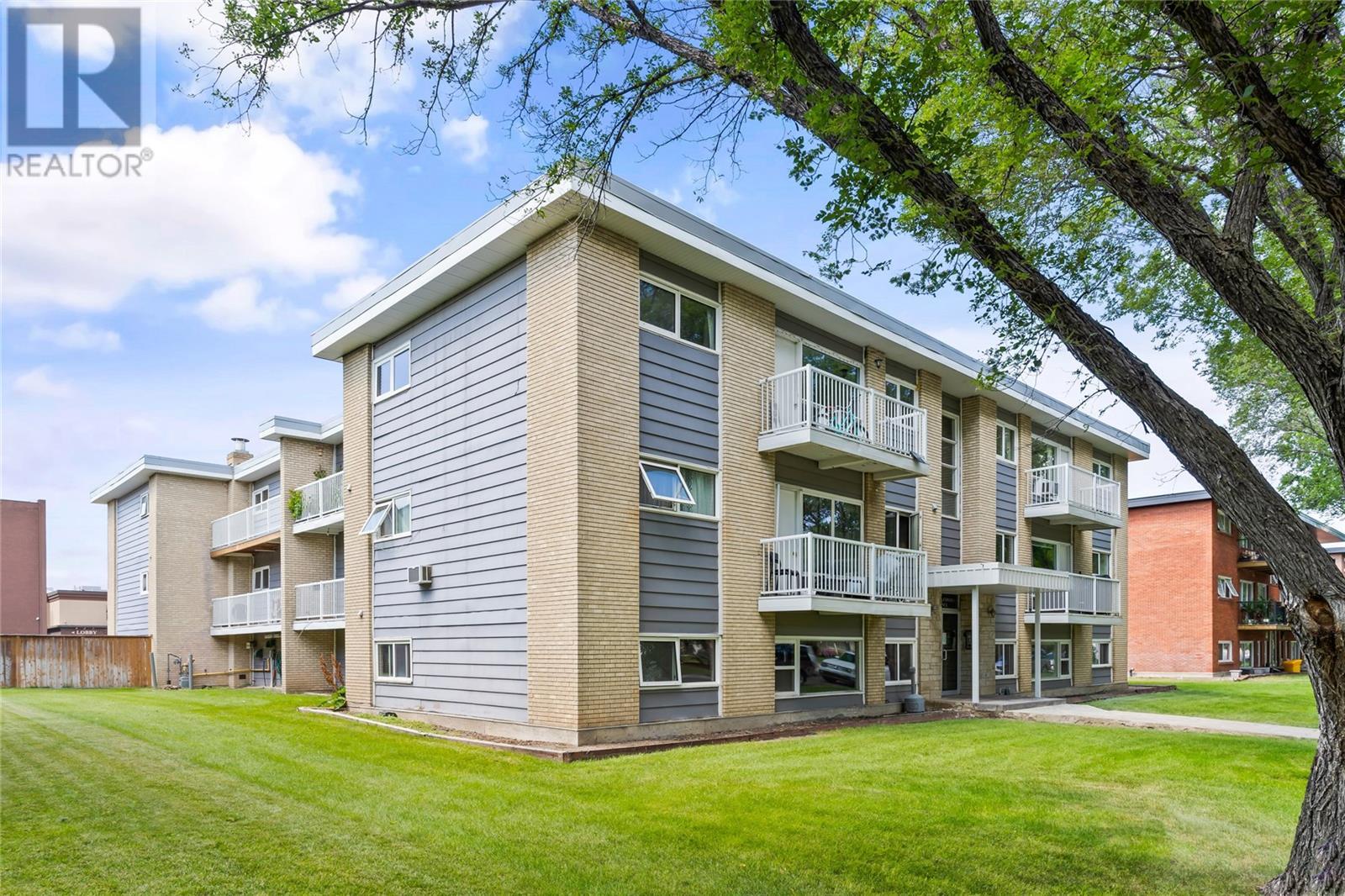 38 Spence St 12 Apartment Sold Price