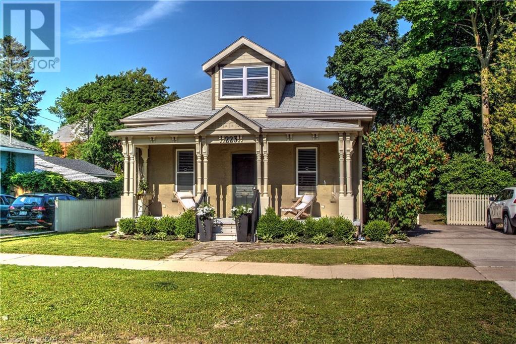 223 Cedar St House Sold Price