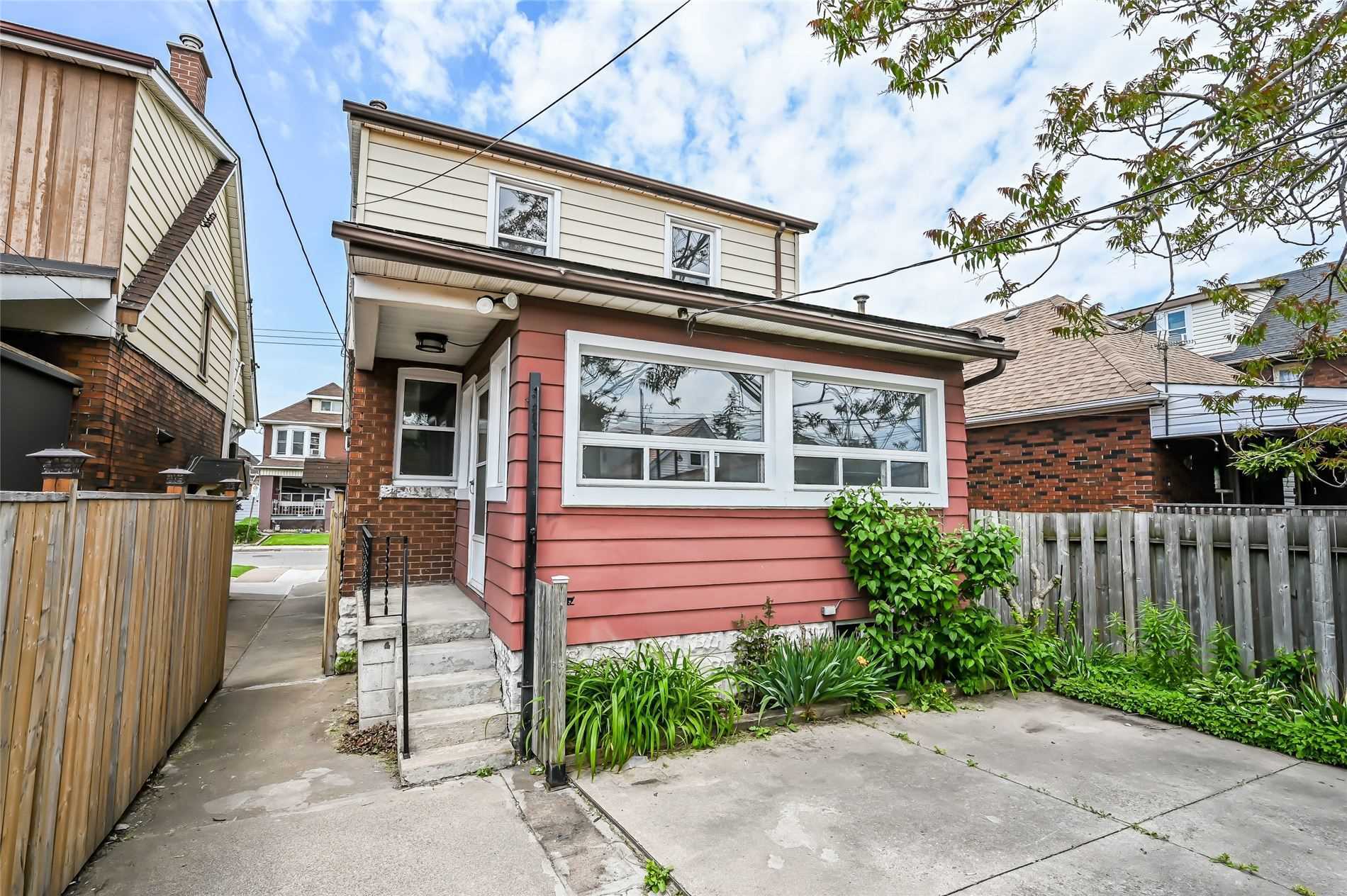 168 Balsam Ave N House Sold Price