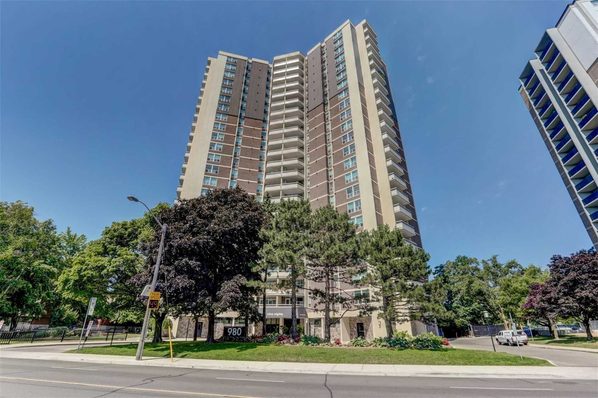 980 Broadview Ave 901 Apartment Sold Price
