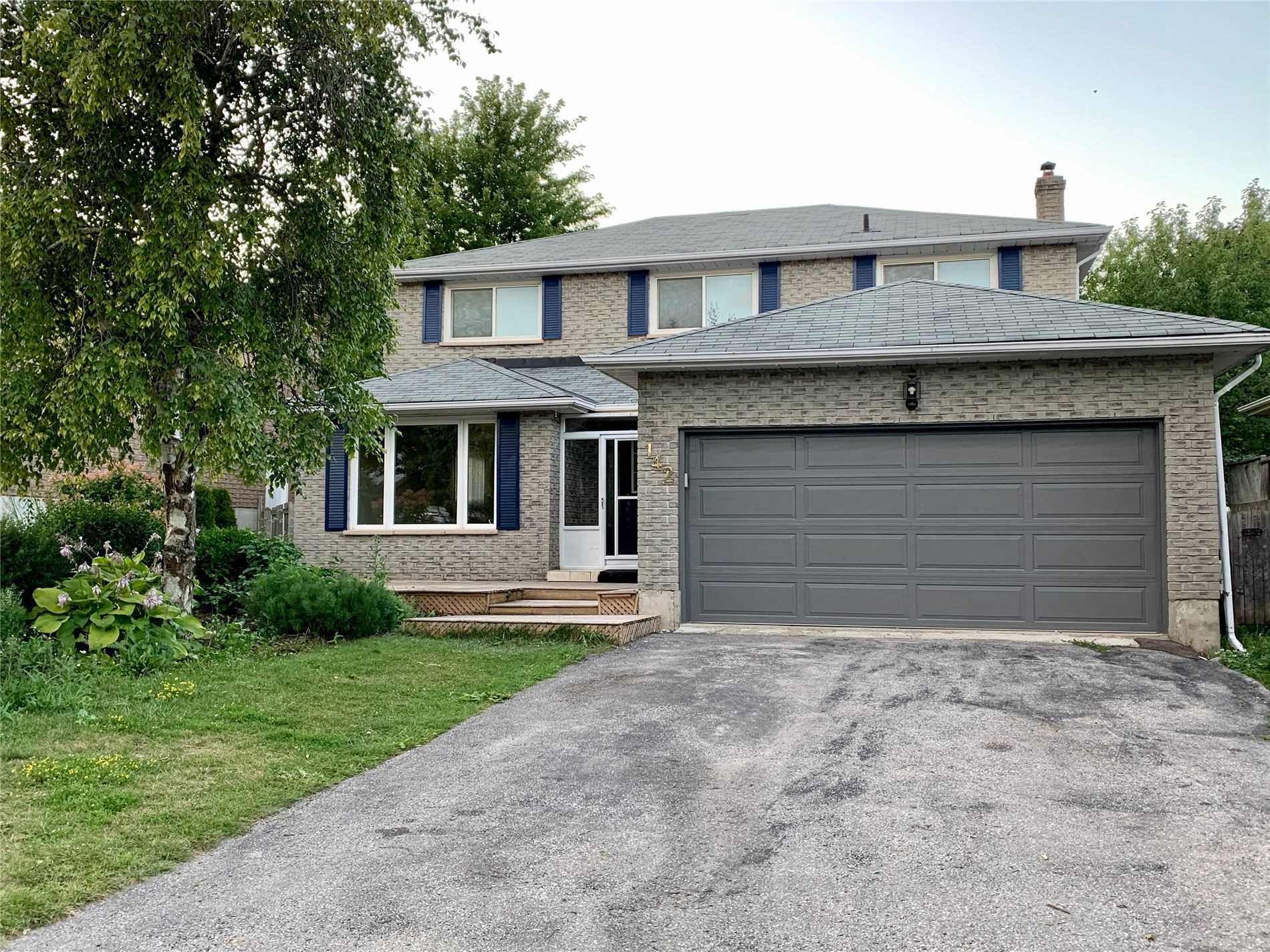 142 Crown Cres House Sold Price