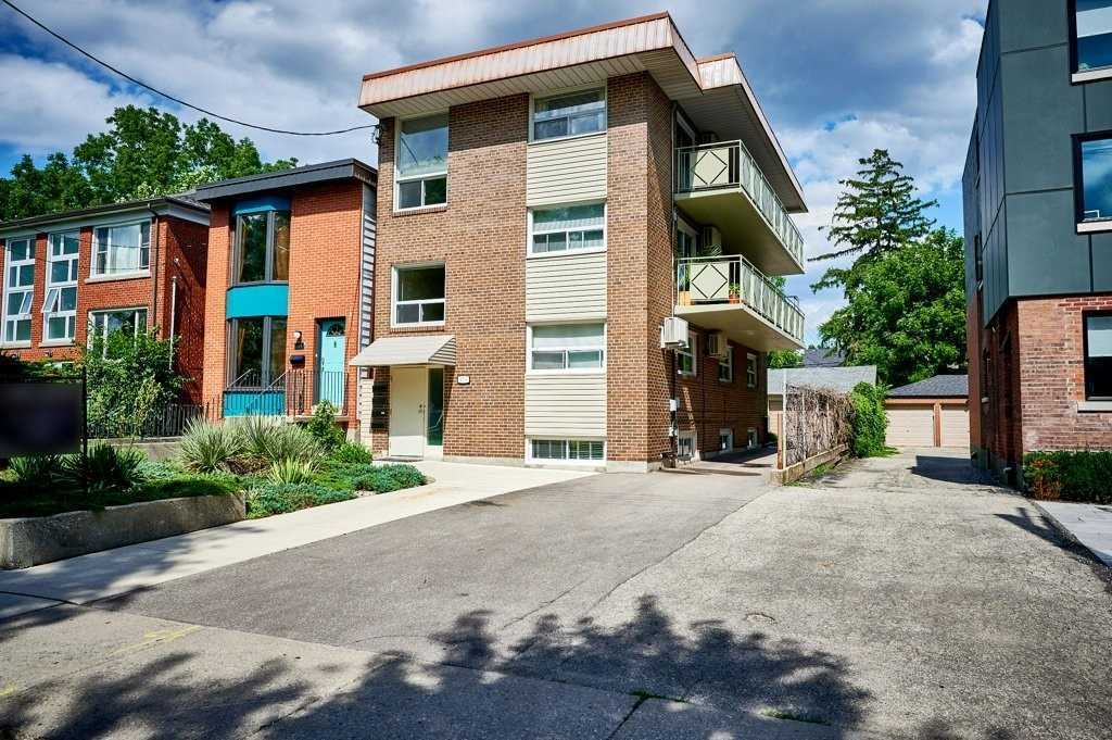 173 Quebec Ave House For Sale