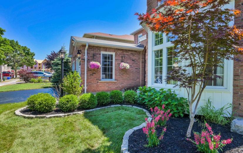 63 Glen Dhu Dr House Sold Price