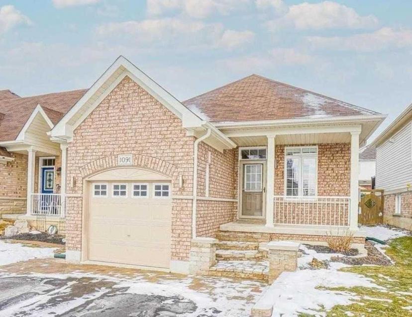 Oshawa Homes For Sale Search Homes MLS® listings & Real Estate