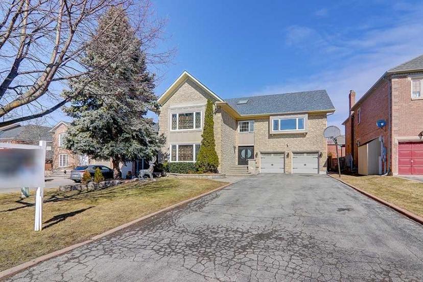 Newmarket Homes For Sale Search Homes MLS® listings & Real Estate