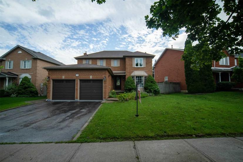 Newmarket Homes For Rent Search Homes MLS® listings & Real Estate